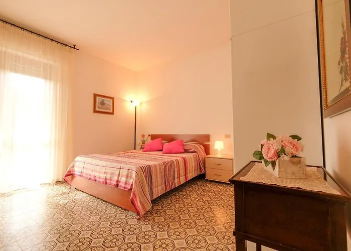 Il Faro 1 - Апартаменты *