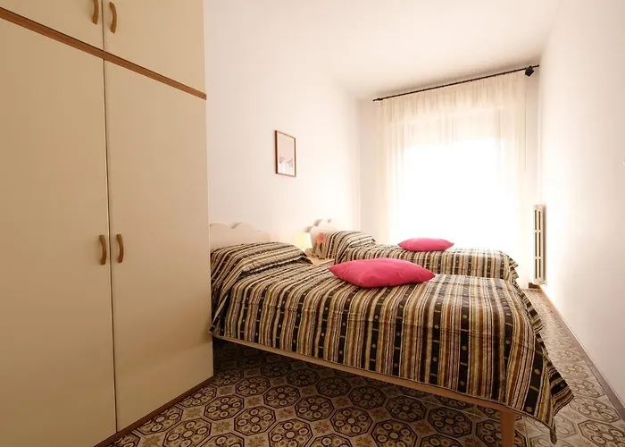 Il Faro 1 - Апартаменты Пинето